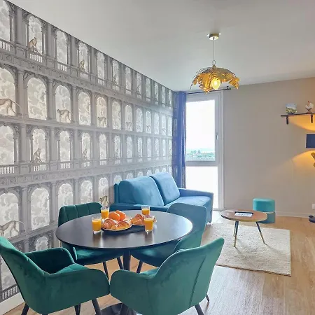 La Jungle - A Deux Pas De La Mer, Parking, Unique Apartment